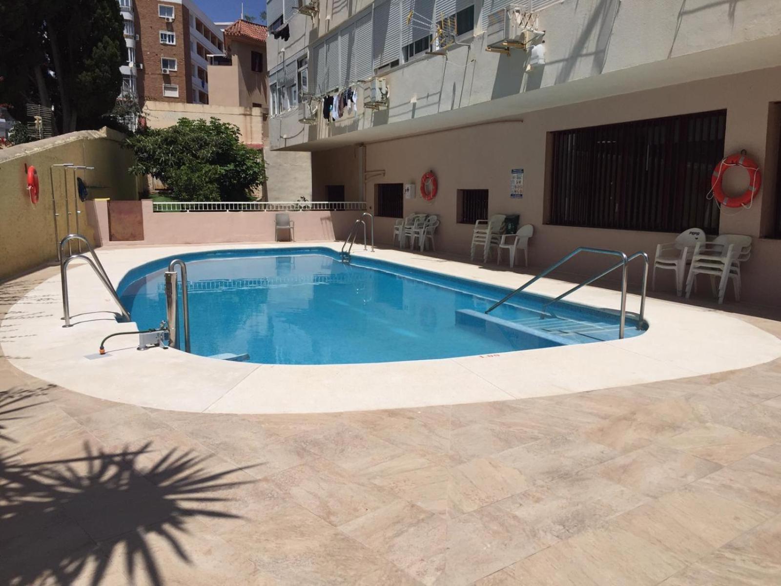 Apartamento En El Centro De Торремолінос Екстер'єр фото